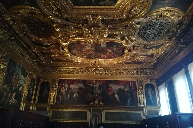 Skip-the-Line Venice Private Tour Including St Mark Doges Palace & Gondola Ride - Key Points