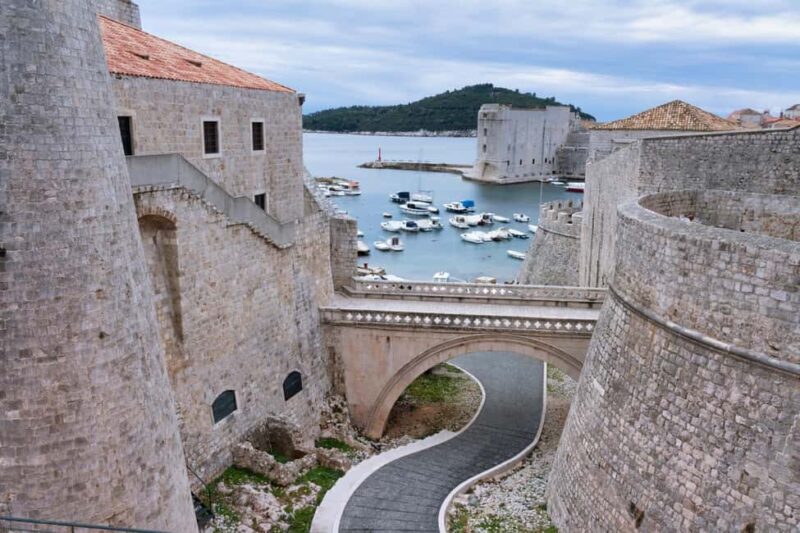 Skip-the-line Walls of Dubrovnik Lovrijenac Fortress Tour - Discover Dubrovnik’s Historic Walls and Fortress in Just 2 Hours