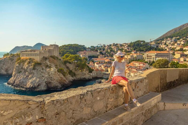 Skip-the-line Walls of Dubrovnik Lovrijenac Fortress Tour - The Magnificent Lovrijenac Fortress and Its Strategic Role