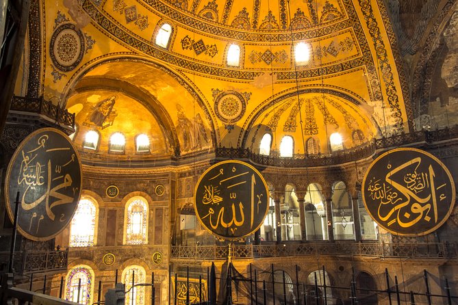 SKIP THE TICKET LINE ISTANBUL PRIVATE TOUR FROM CRUISE SHIP/Hotel - Visiting the Blue Mosque: A Revered Islamic Masterpiece