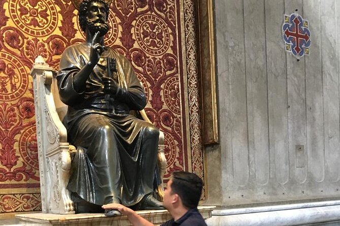 SkipTheLine Vatican Museums Sistine Chapel and St Peter Basilica - Practical Details: Meeting, Duration, and Group Size