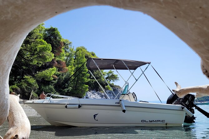 Skopelos Boat Hire / Private Boat Trips - Comfort and Safety on the Water
