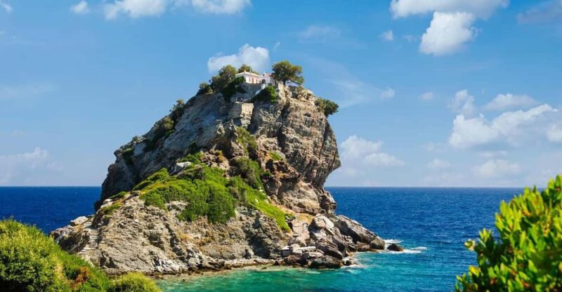 Skopelos: Mamma Mia Cliff Tour - Relaxing at Agios Ioannis Beach