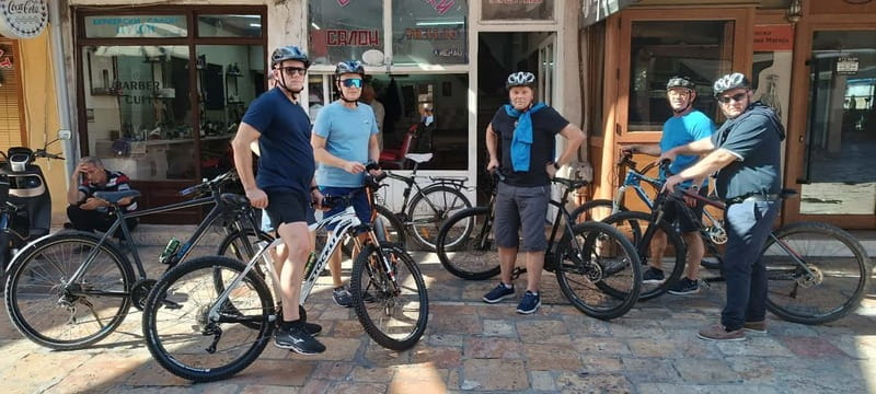 Skopje: Bike and Brunch Experience - Authentic Local Cuisine at a Traditional Restaurant