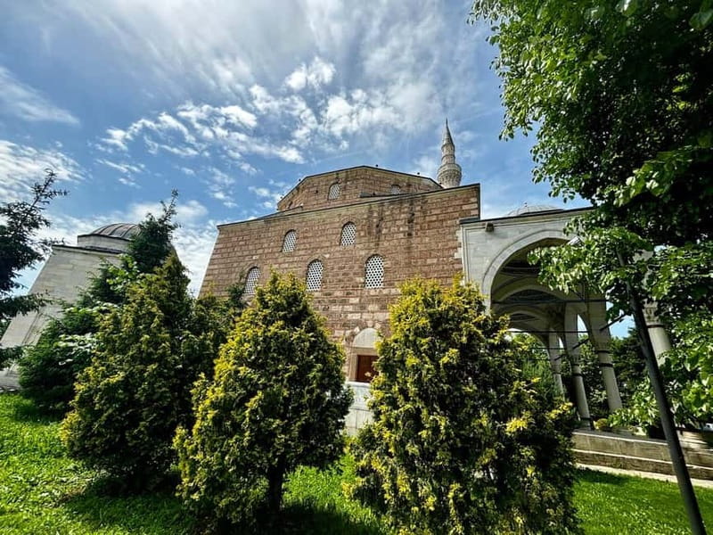 Skopje Day Trip from Sofia  Small Group Tour - What’s Included and What to Keep in Mind