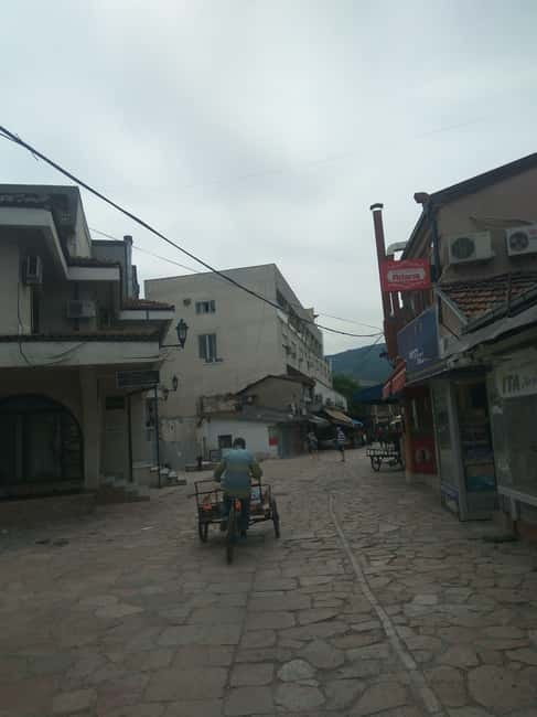 Skopje Tasting Tour: The 5 Tastes of Skopje in the Old Town - The Unique Tavce Gravce and Kebapcinja Experience