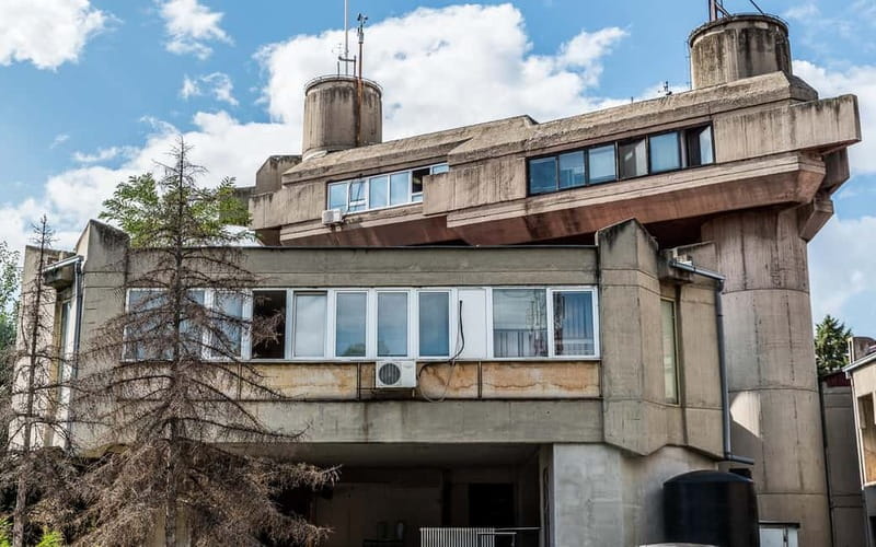 Skopje: Yugoslav Communist Tour on 2 wheels - Practical Details: Logistics and Group Size