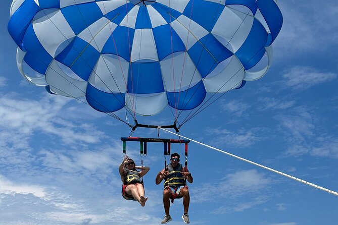 Sky High Parasailing From Marina Cafe - Destin Florida - Spectacular Destin Parasailing with Sky High Parasailing from Marina Cafe