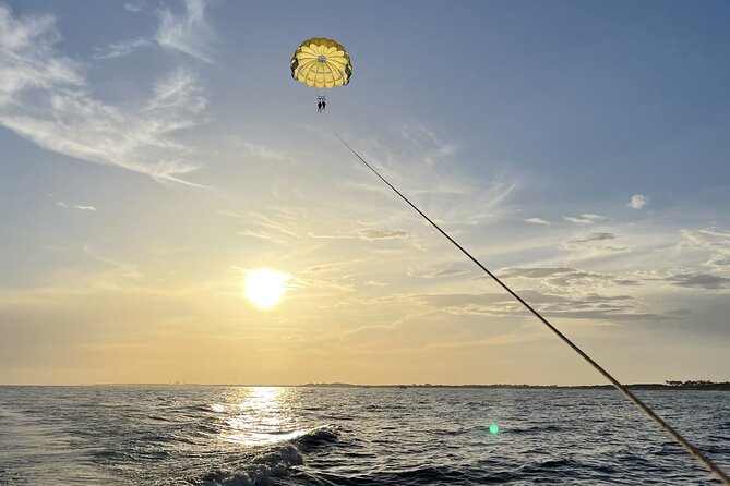 Sky High Parasailing From Marina Cafe - Destin Florida - The Atmosphere on the Boat and Flight
