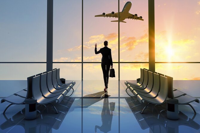 Sky Lagoon Transfers to/from Keflavík International Airport - What Makes This Transfer Stand Out: Comfort and Reliability