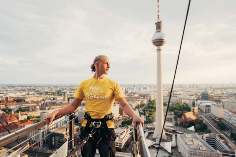 Sky Walk - 120 Meters above Berlin - Safety and Group Size: Ensuring an Enjoyable Experience