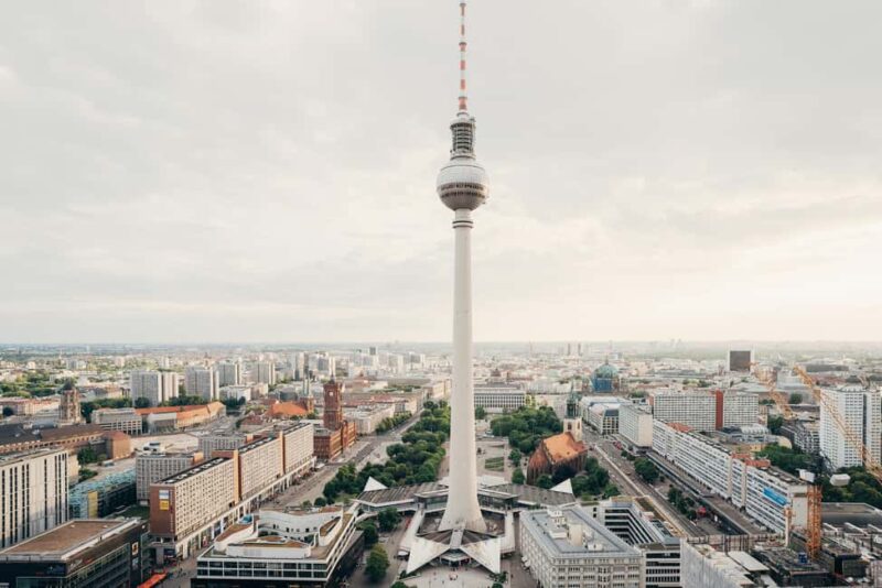 Sky Walk - 120 Meters above Berlin - Frequently Asked Questions