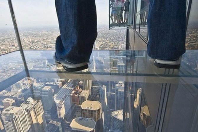 Skydeck Chicago Admission Ticket - Direct Access with Mobile Tickets for a Seamless Entry