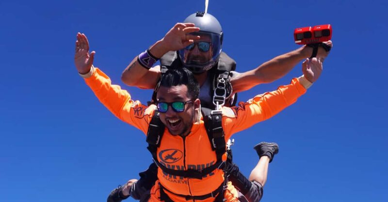 Skydive Algarve: Tandem Skydiving 10.000ft (up to 15.000ft) - The Jump Experience: From Exit to Landing