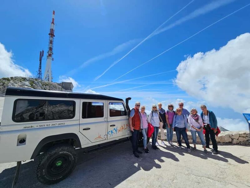 Skywalk (1228 m.) and St. George (1762 m.) ECO TOUR - The Experience: A Balance of Views, Wildlife, and Local Culture