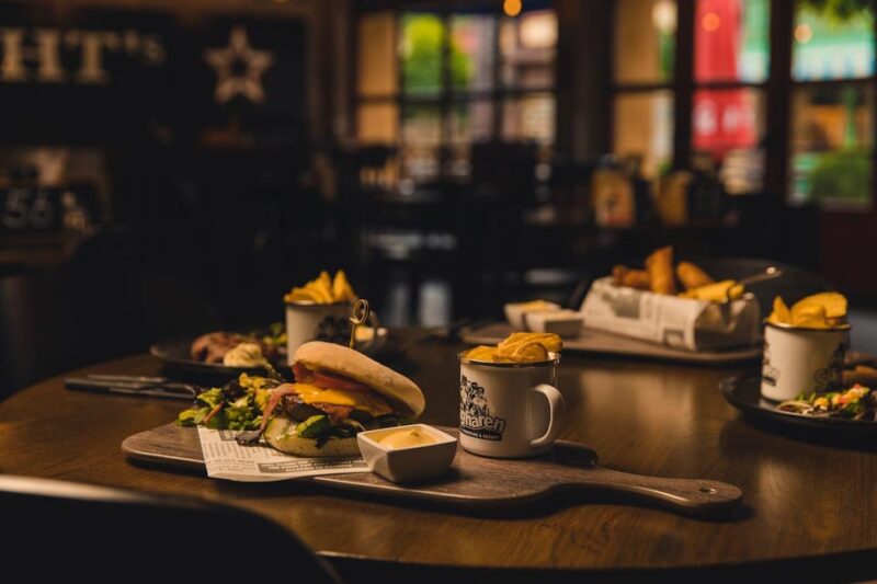 Slagharen: Dayticket Themepark & Resort Slagharen - Key Points