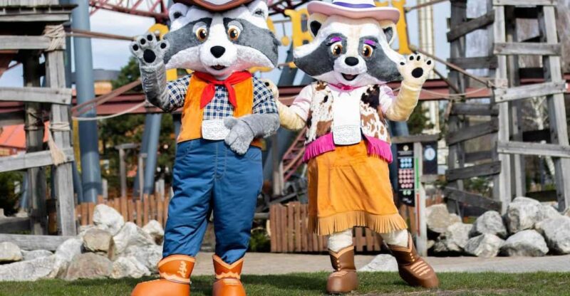 Slagharen: Dayticket Themepark & Resort Slagharen - Thrill Rides: Starting with the Free Fall and the Gold Rush