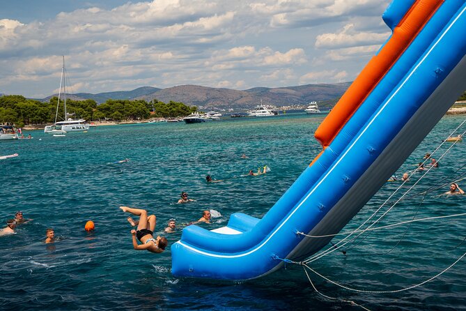 Slatine - Island Hopping Excursion (Trogir/Blue Lagoon/Shipwreck) - Onboard Amenities and Included Meals