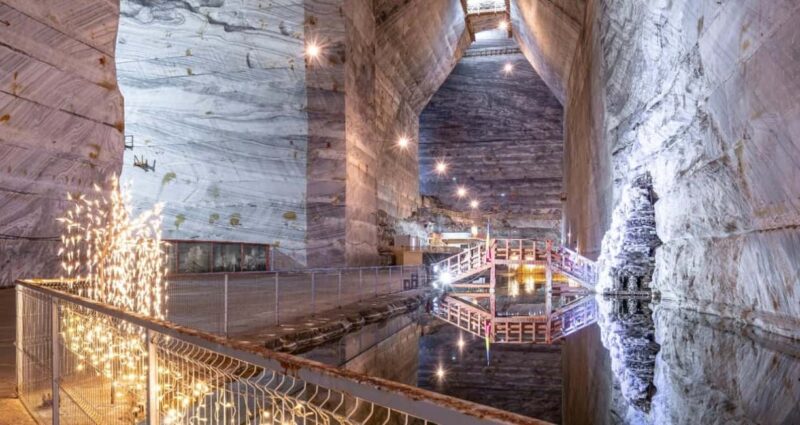 Slnic Prahova Salt Mine Day Trip - Discovering the Salt Formations in the Mine