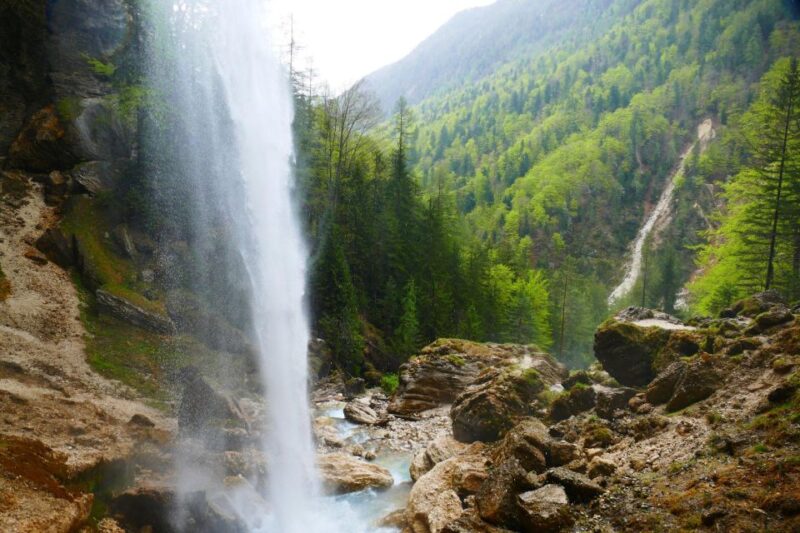 Slovenia's lakes, Nature and Waterfall - Who Will Most Appreciate This Tour?
