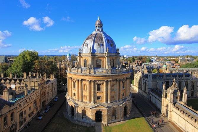 Small and Exclusive Oxford Highlights Tour - Starting at Christ Church War Memorial Garden