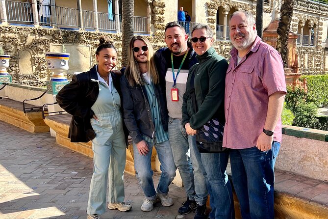 Small-Group Alcazar of Seville Guided Tour with entry ticket - Group Size and Tour Experience