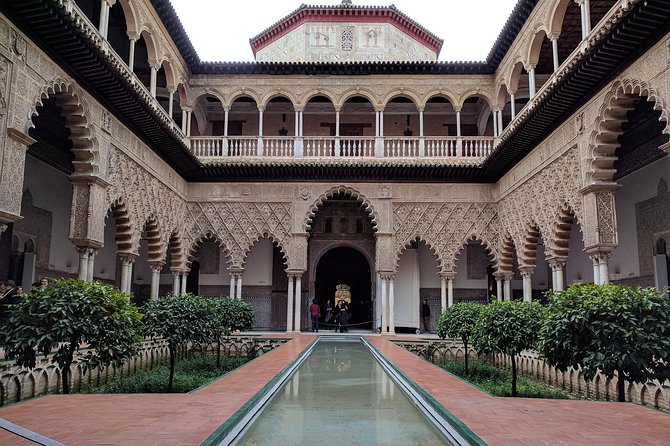 Small-Group Alcazar of Seville Guided Tour with entry ticket - Timing and Pacing