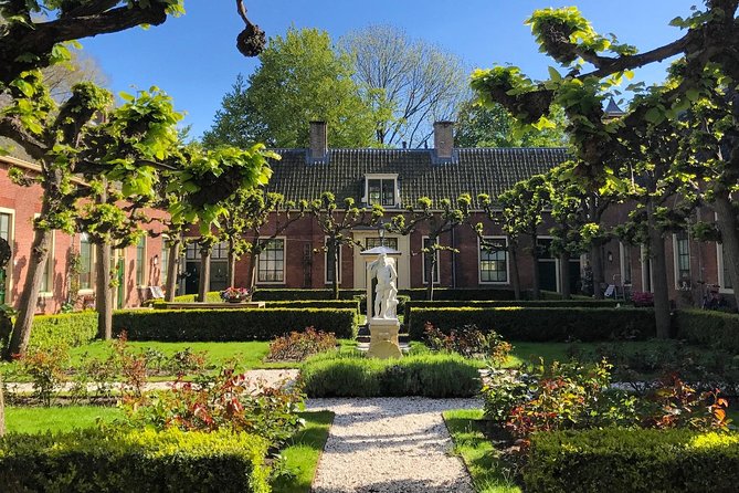 Small Group Alkmaar City Walking Tour *English* - Practical Details and Accessibility