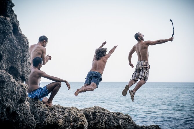 Small-Group Arrábida Coast Tour & Wine Taste - Savoring Seafood and Local Flavors in Setúbal