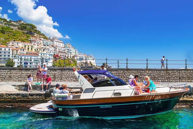 Small-group boat tour of the Amalfi Coast from Sorrento - Flexible Stops and Captain Discretion
