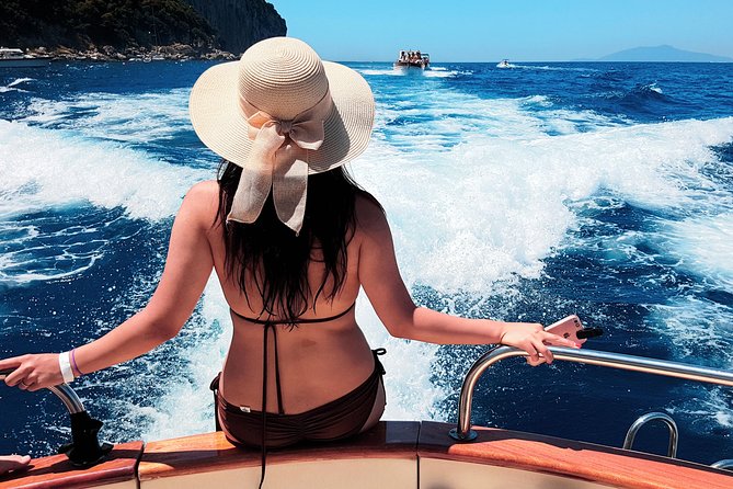 Small-group boat tour of the Amalfi Coast from Sorrento - Practical Tips for a Smooth Trip