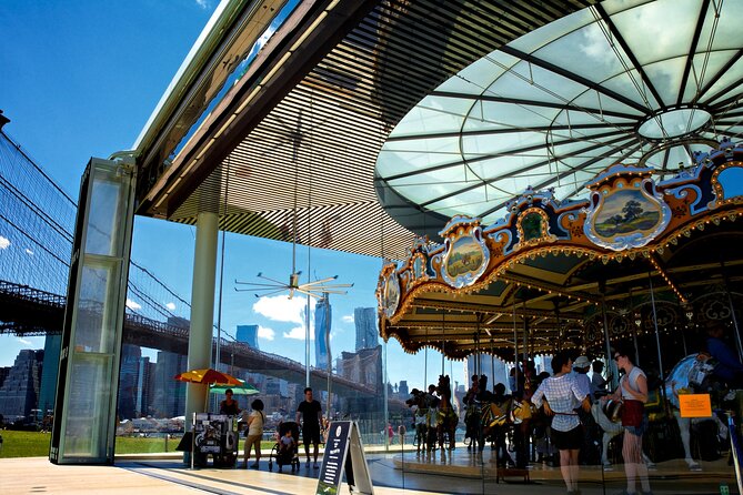 Small Group Brooklyn Bridge, DUMBO, and Skyline Guided Tour - Strolling Along Brooklyn’s Waterfront and Janes Carousel