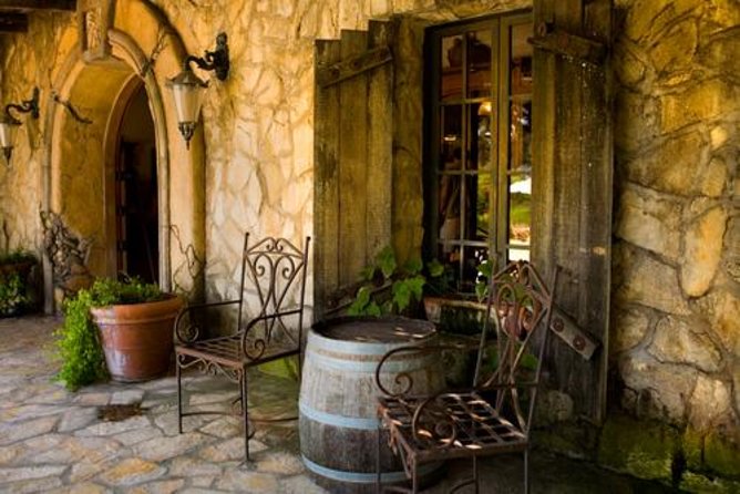 Small-Group Brunello di Montalcino Wine-Tasting Trip from Siena - Lunch at a Family-Run Winery