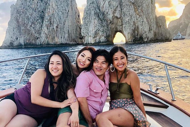 Small-Group Capri and Blue Grotto Boat Tour from Sorrento 5 Hours - Discover the Small-Group Capri and Blue Grotto Boat Tour from Sorrento