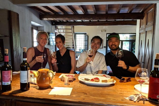 Small Group Chianti Wine Tasting with Seven Tuscan Wines - Discover the Charm of Tuscany’s Private 12th-Century Winery