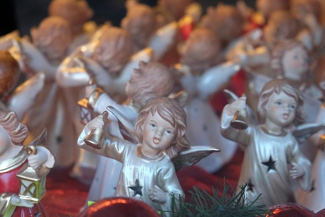 Small-Group Christmas Day Trip to Hallstatt from Vienna - Starting from Vienna’s Hotel Bristol at 6:45am