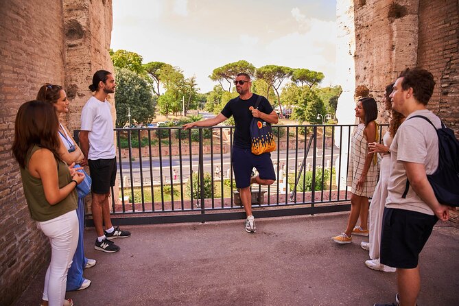Small Group Colosseum, Palatine Hill and Roman Forum Tour - Meeting Point at the Arch of Constantine