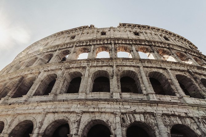 Small-Group Colosseum Tour with Roman Forum & Palatine Hill - Climbing Palatine Hill and Discovering Rome’s Legendary Founders