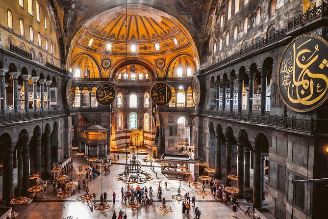 Small Group Day Tour in Istanbul Historical Old City - Logistics and Group Experience