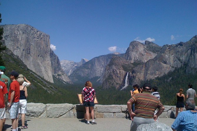 Small-Group Day Trip to Yosemite from Lake Tahoe - Exploring Yosemite’s Top Scenic Stops: Bridalveil Fall and El Capitan