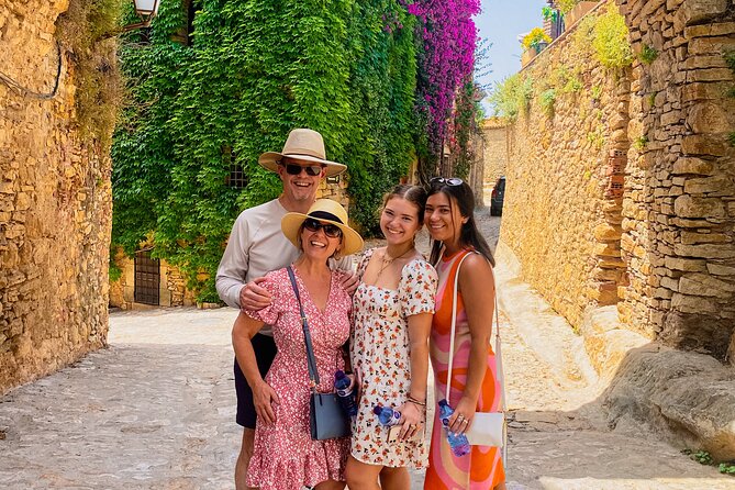 Small group DayTrip to Costa Brava and Dalí Museum From Barcelona - The Salvador Dalí Theatre-Museum Experience