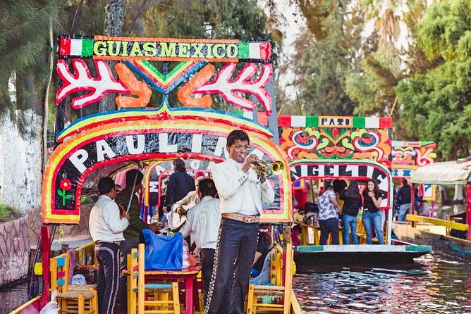 Small Group: Discover Xochimilco, Coyoacán, Frida Kahlo Museum and House - Food, Beverages, and Optional Purchases