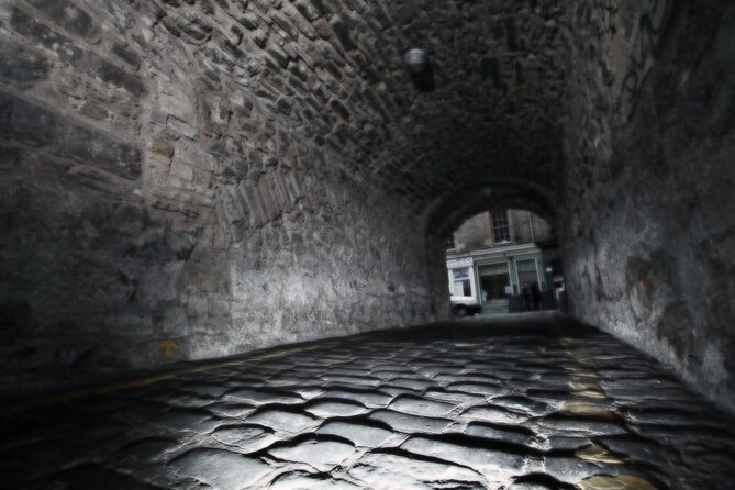 Small Group Edinburgh Underground Vaults & Graveyard Ghost Tour - Insight into Edinburgh’s Most Haunted Locations