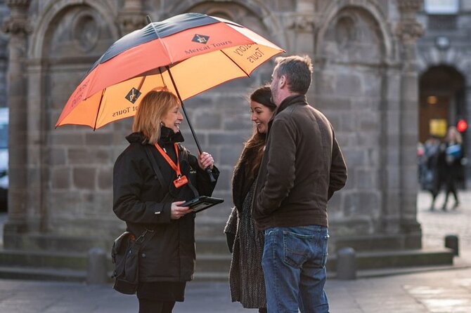 Small Group Edinburgh Underground Vaults & Graveyard Ghost Tour - The Guide’s Role in Making the Tour Special