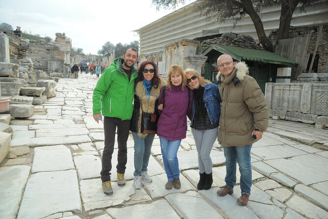 Small Group Ephesus Shore Excursion from Kusadasi Port - Authentic Turkish Lunch and Shopping Opportunities