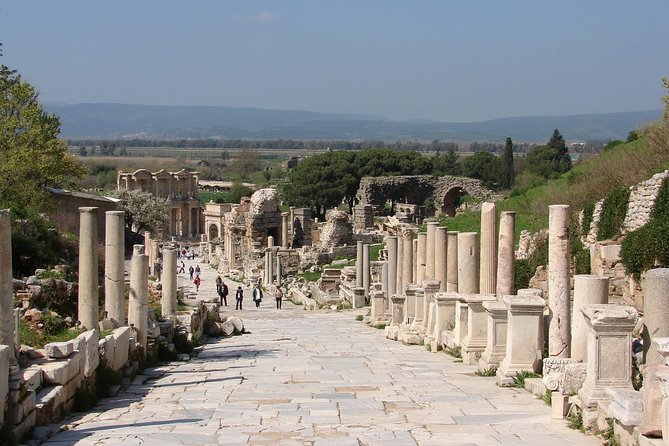 Small Group Ephesus Tour From Izmir - Comfortable Transportation and Professional Guidance