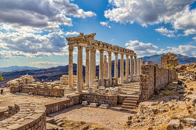 Small-Group Full Day Pergamum and Asklepion Tour from Izmir - Logistics and Group Size: Personalized Attention and Flexibility