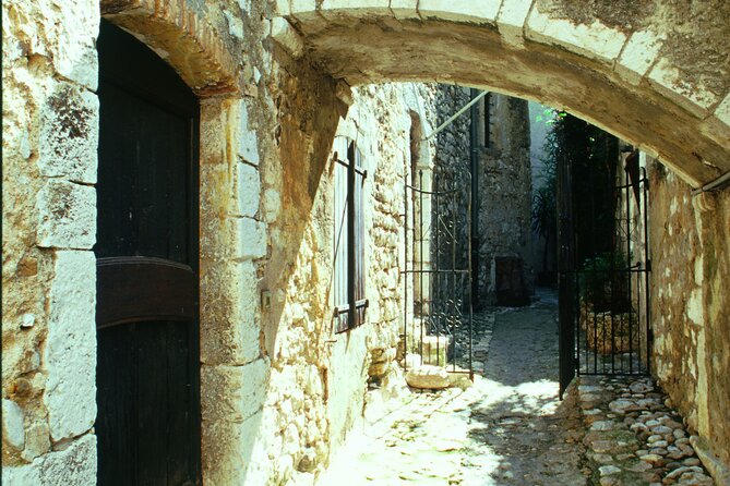 Small Group Full-Day Trip to French Riviera Highlights from Nice - Exploring Antibes’ Historic Marina