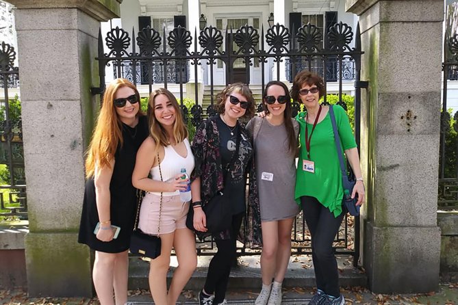 Small-Group Glamorous Garden District Tour - What Makes the Small-Group Format Special