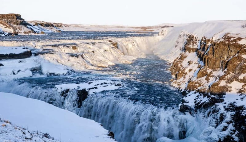 Small Group Golden Circle in Spanish: From Cruise Terminal - Exploring Þingvellir National Park and Öxarárfoss Waterfall